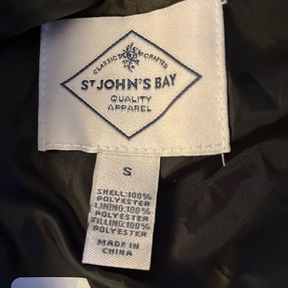 St. John's Bay small brown and red plaid zip up puffy vest (#1857) - Picture 5 of 5